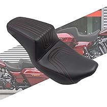 ハーレーツーリング用シート タンデムに最適！ 黒いレザーシートハーレー純正？ ハーレーツーリング用シート タンデムに最適！ 黒いレザーシート